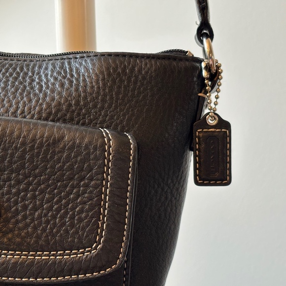 Vintage Coach Crossbody Bag Pebble Black Leather Turn Lock Flap Pocket - Picture 4 of 5